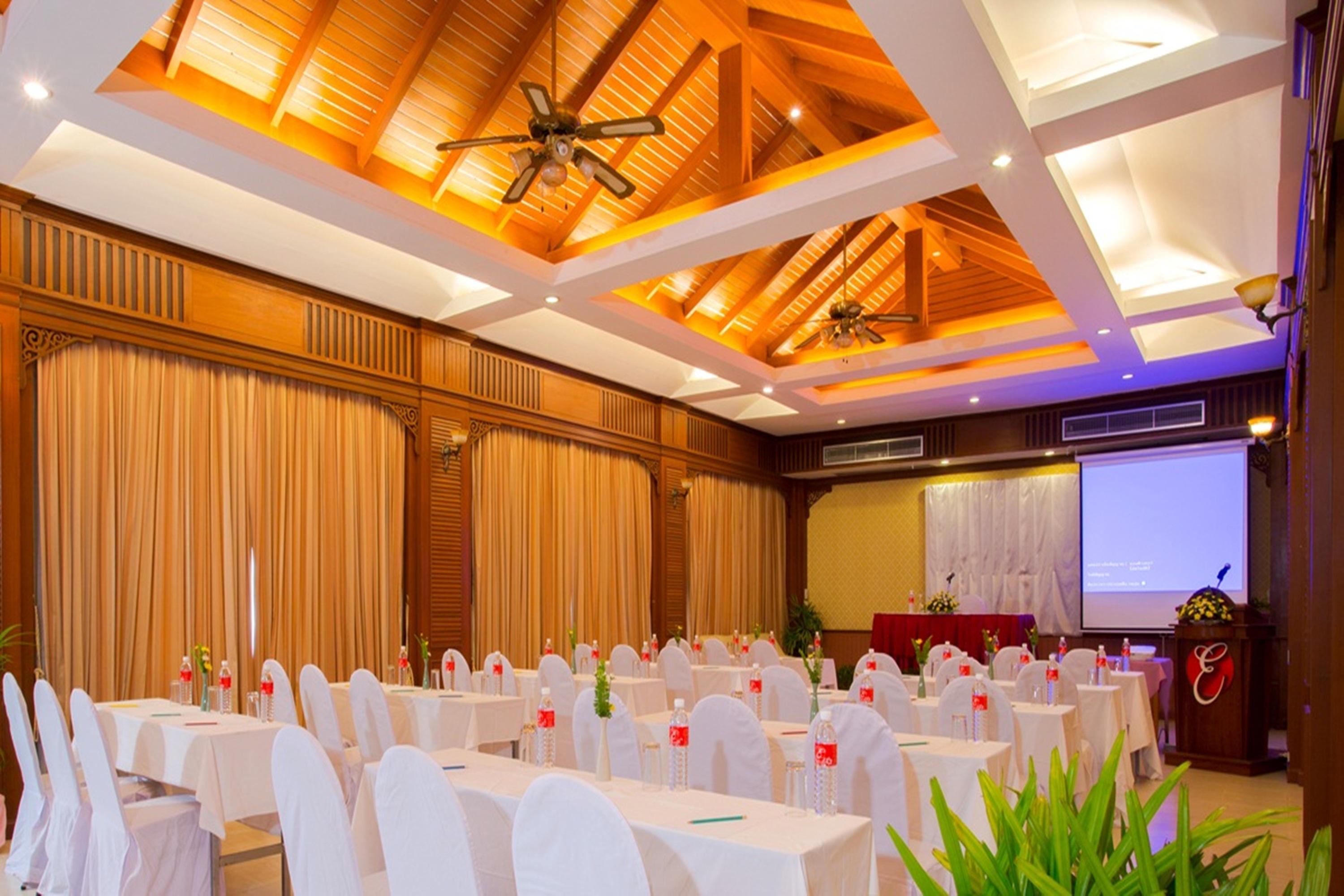 Eastiny Resort & Spa Nong Prue Exterior photo