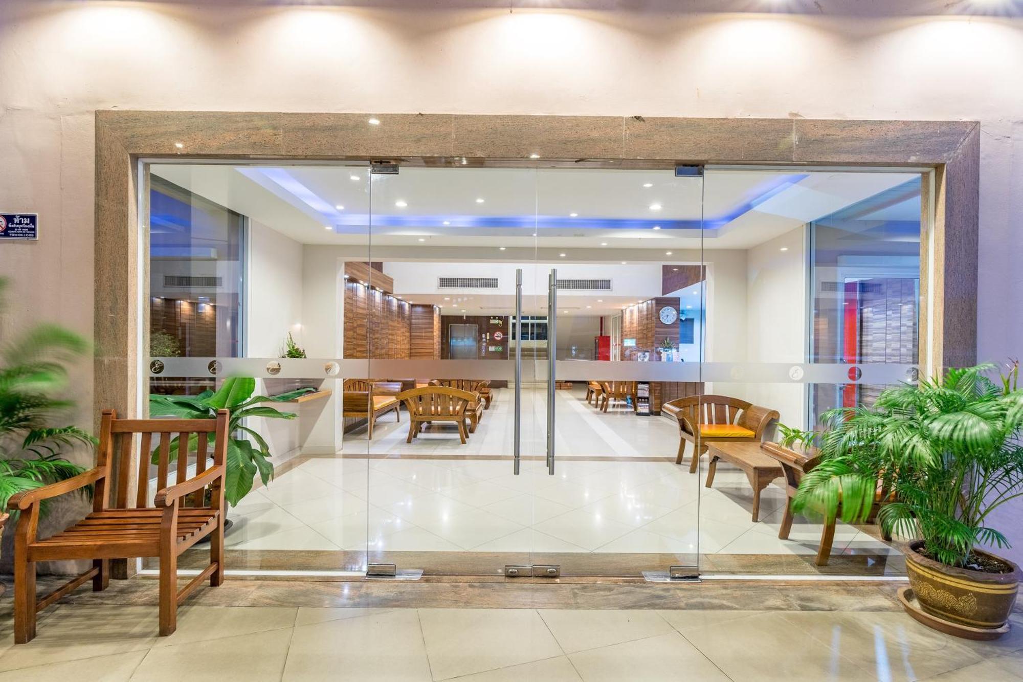 Eastiny Resort & Spa Nong Prue Exterior photo